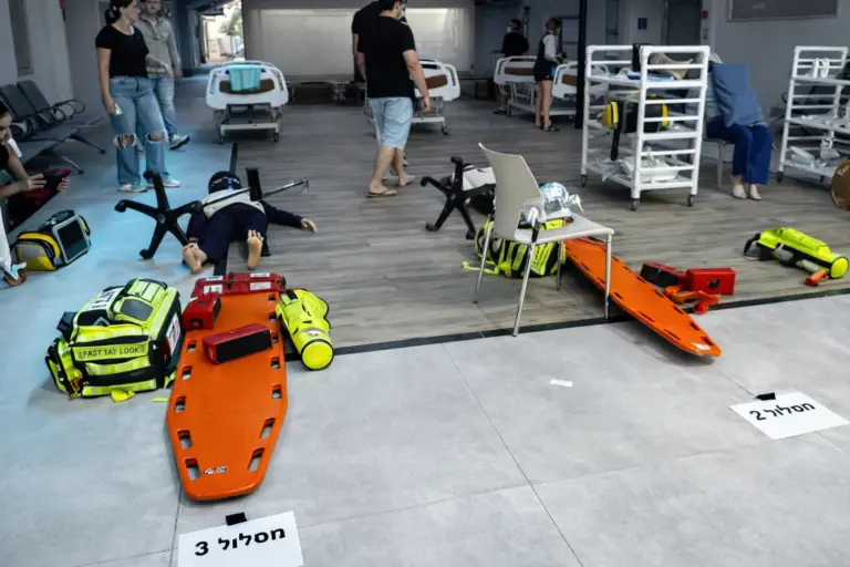 ChatGPT Image Jan 22, 2026, 02_28_12 PM